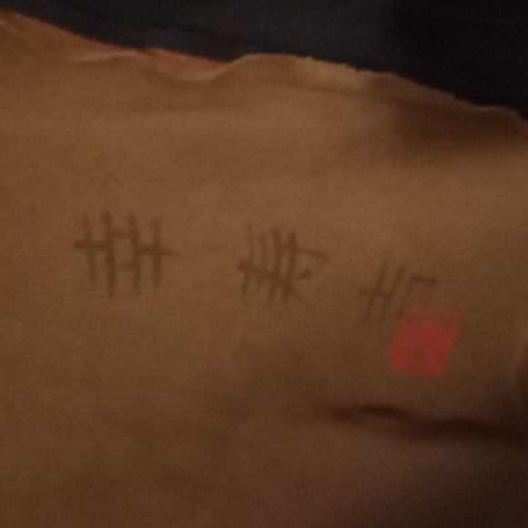 Chico's Color Block L/S Top in Black & Brown with Asian Script in Size 2 /Large - Picture 5 of 6